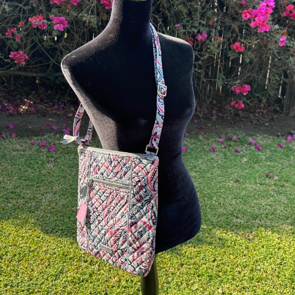 Vera Bradley Iconic Hipster in Gramercy Paisley
